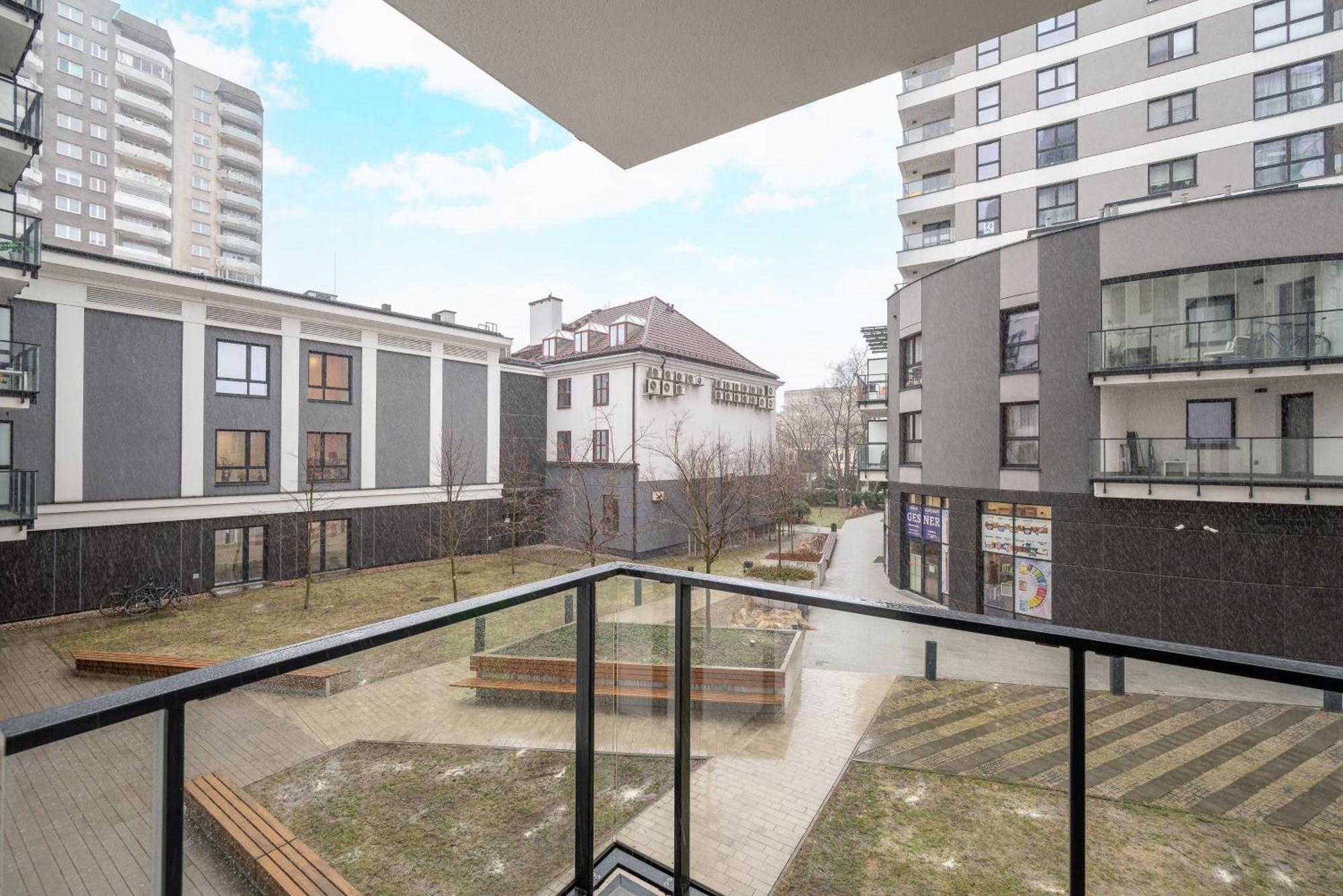 Metro Plocka Cosy Apartment Varsóvia Exterior foto